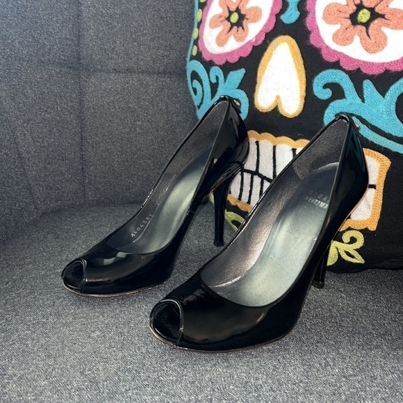 Stuart Weisman black patten leather open toed heels - Picture 1 of 8